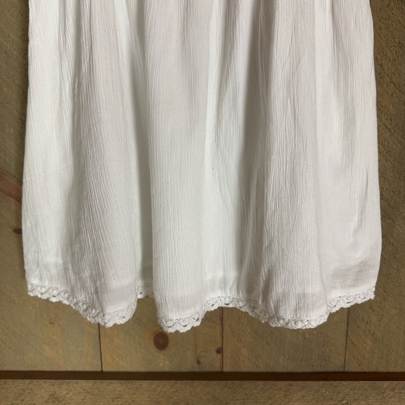 American Eagle Outfitters white Summer Dream smocked sundress Size Small NWT - Picture 8 of 15